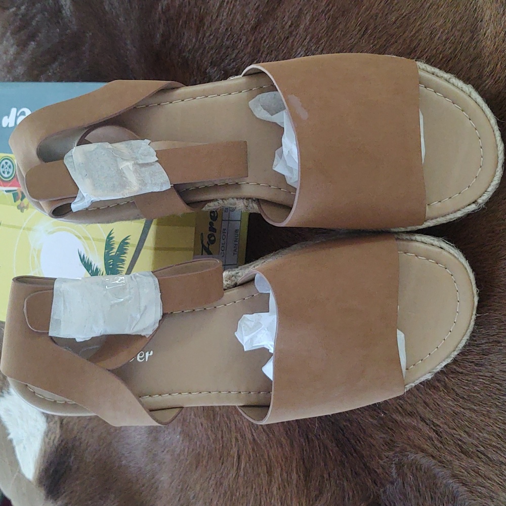 Forever tan sandals